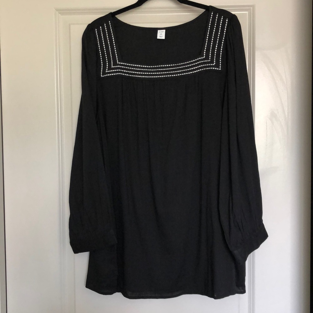 Old Navy Square Neck Sheer Blouse with 3/4 Length Sleeves - Black